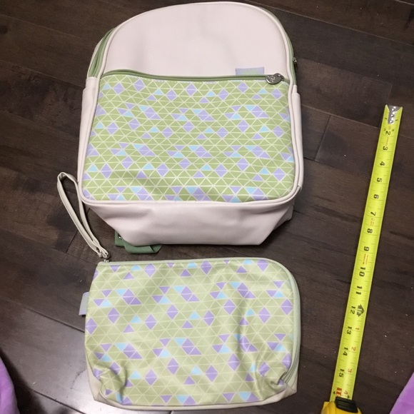 Natura Mamae E Bebe Backpack and Pouch NEW - Picture 9 of 15